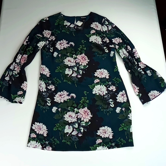 Club Monaco Sinai Dress 100% Silk Size 8 Forest Green Dahlia Pattern Bell Sleeve - Picture 8 of 16